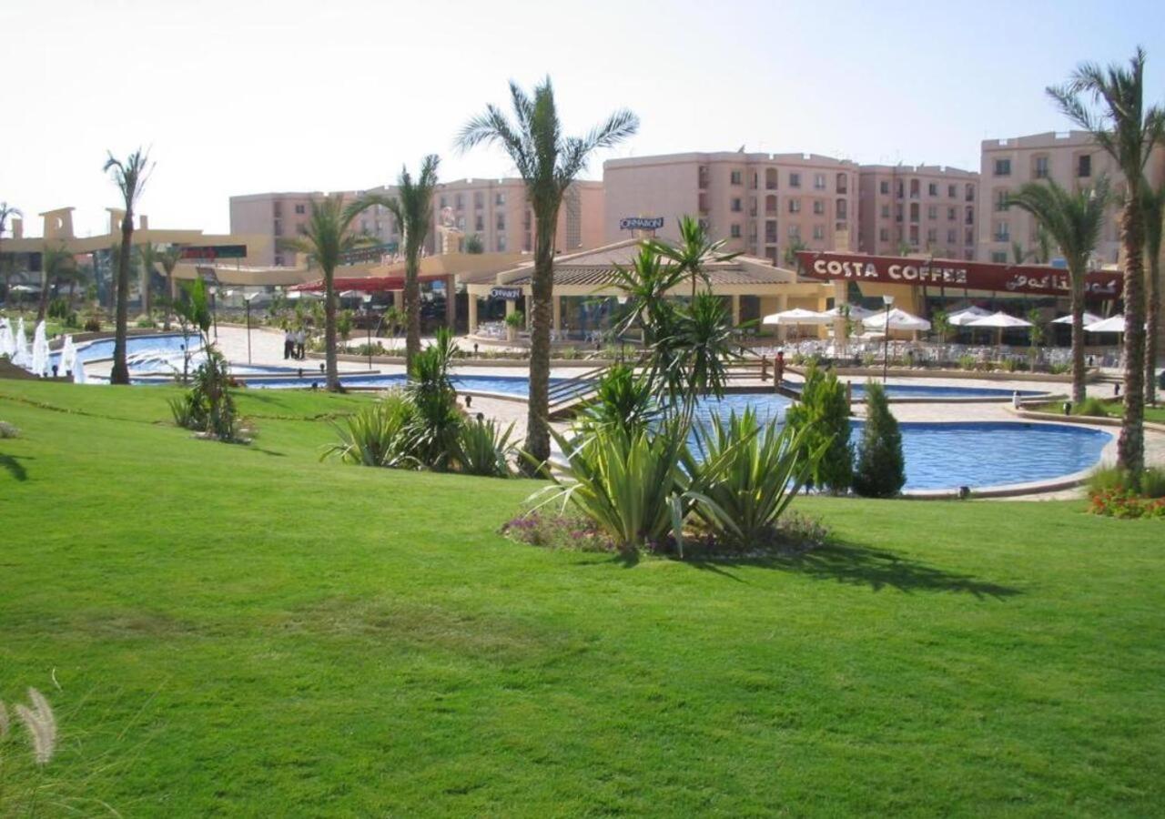 Apartmenttt In El Rehab * Cairo